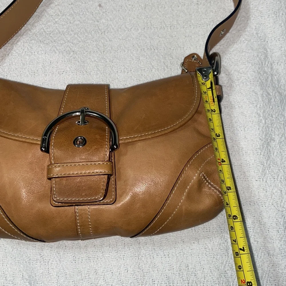 RARE HTF Coach Soho 9247 British Tan Y2K Hobo Shoulder Bag